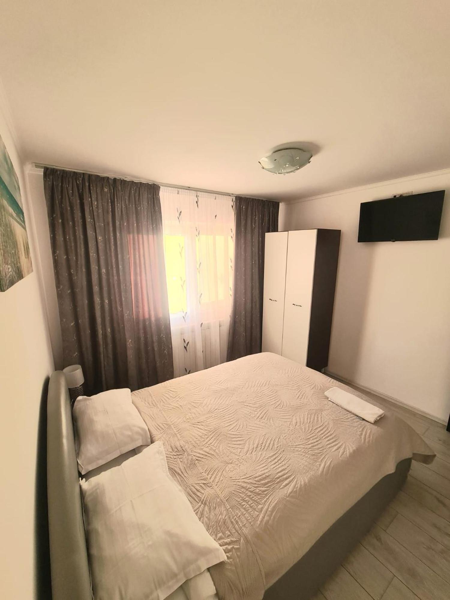 Residence Mery Фэгэраш Экстерьер фото